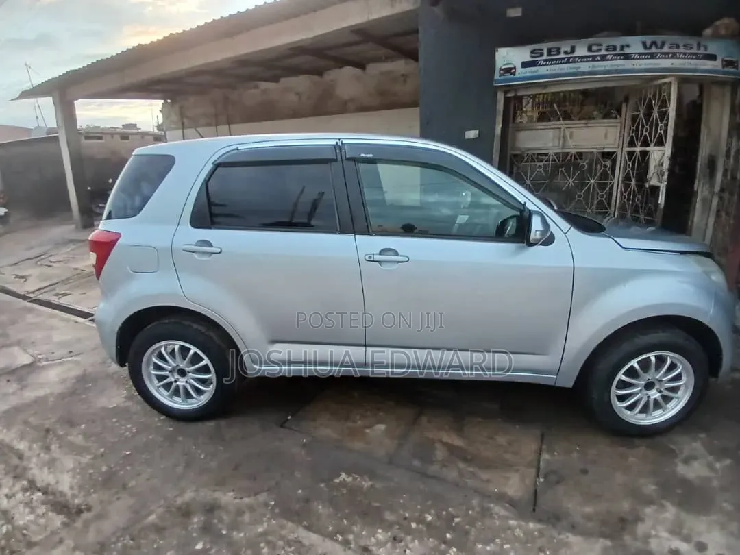 Toyota RAV4 2009 Silver