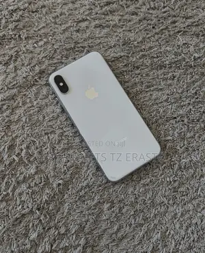 Apple iPhone X 64 GB White
