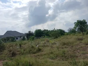 Kiwanja Kizuri Sana Kinauzwa