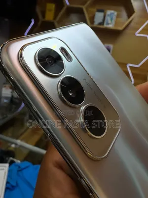 New Oppo Reno12 Pro 512 GB