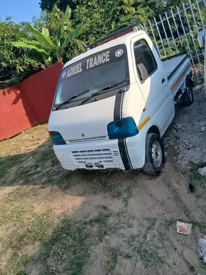 Suzuki Carry