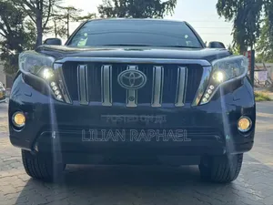 Toyota Land Cruiser Prado 2016 Black