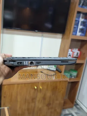New Laptop Lenovo ThinkPad X1 Carbon 8GB Intel Celeron SSD 128GB