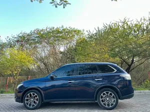 Mitsubishi Outlander 2015 Black