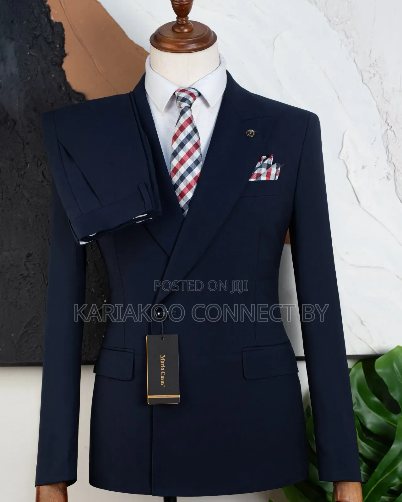 ​Mario Casas Premium Men’s Single-Button Slim Fit Suit