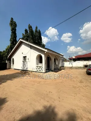 3bdrm House in Mbezibeach Makonde, Kinondoni for sale
