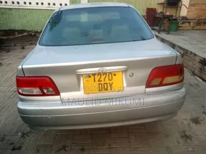 Toyota Carina 2001 Silver