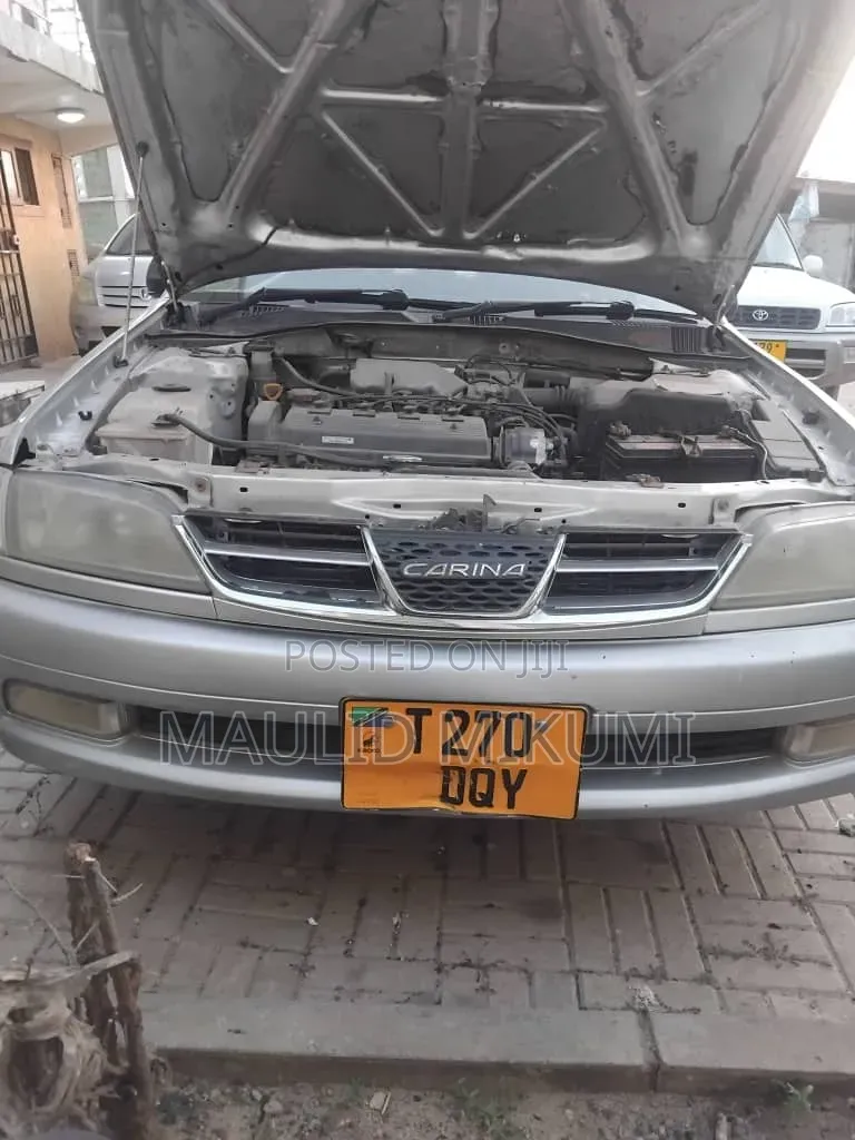 Toyota Carina 2001 Silver