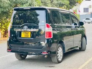 Toyota Noah 2008 Black