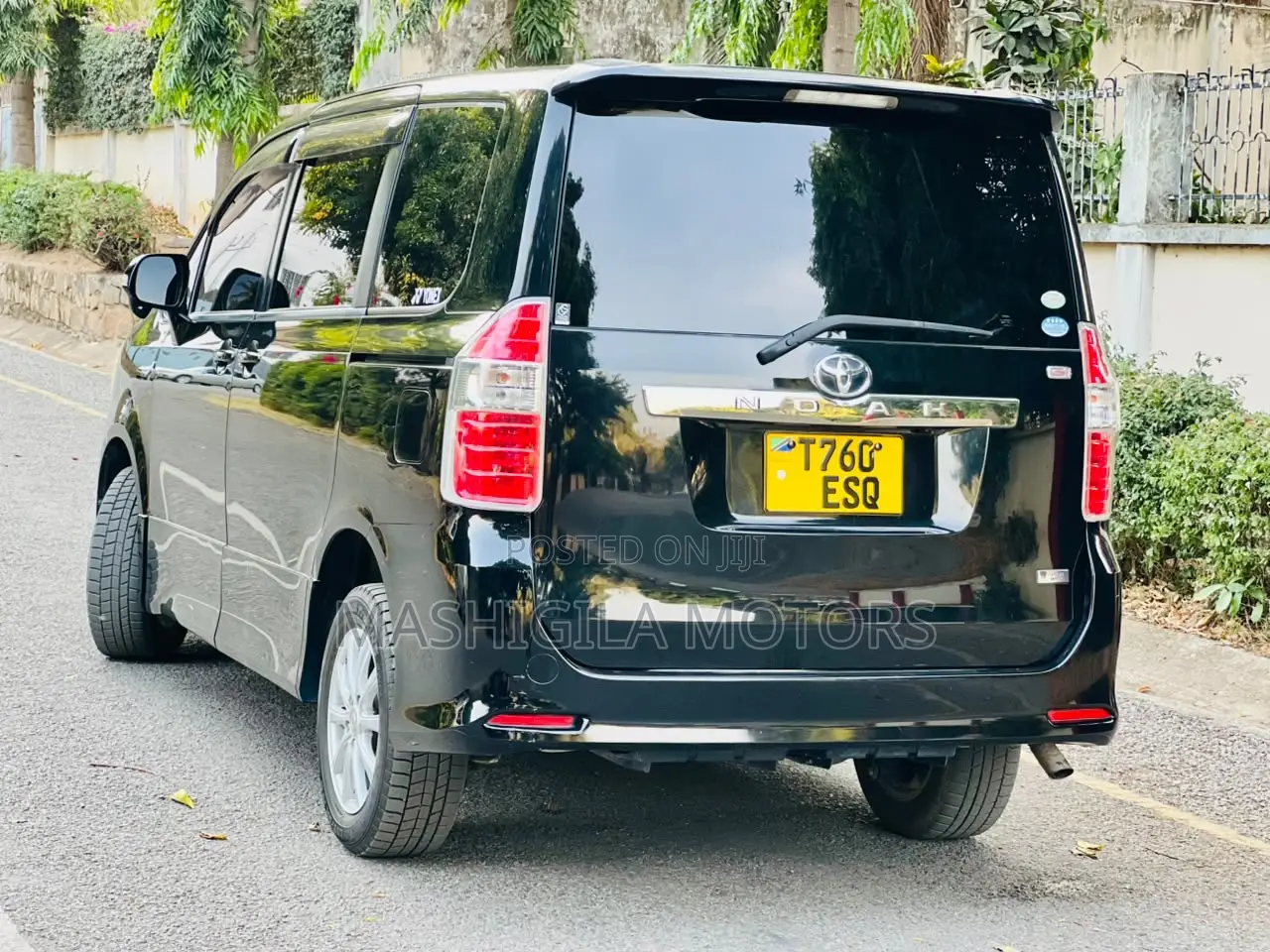 Toyota Noah 2008 Black