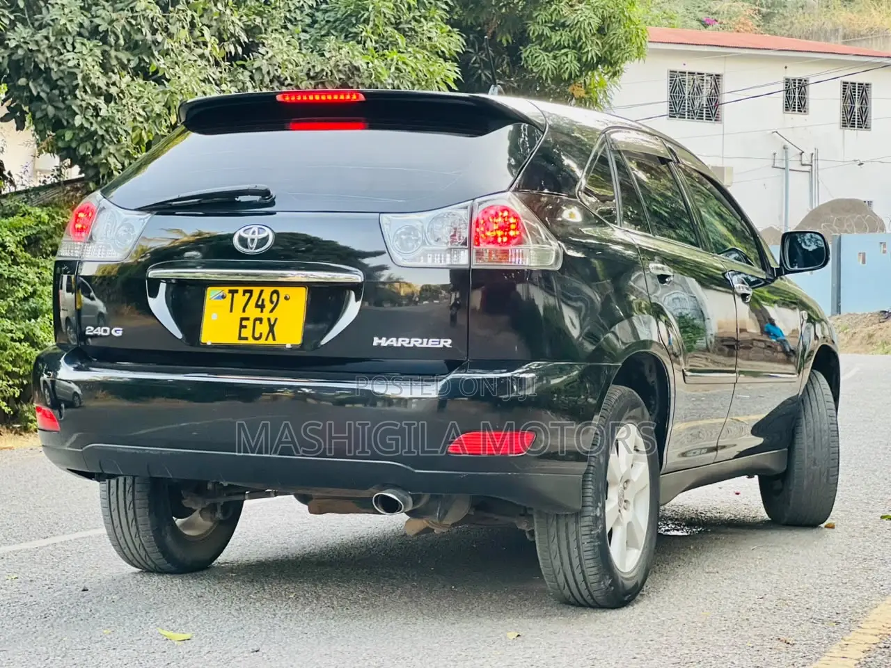 Toyota Harrier 2011 Black