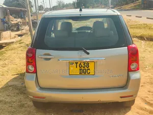 Toyota Raum 2004 Silver