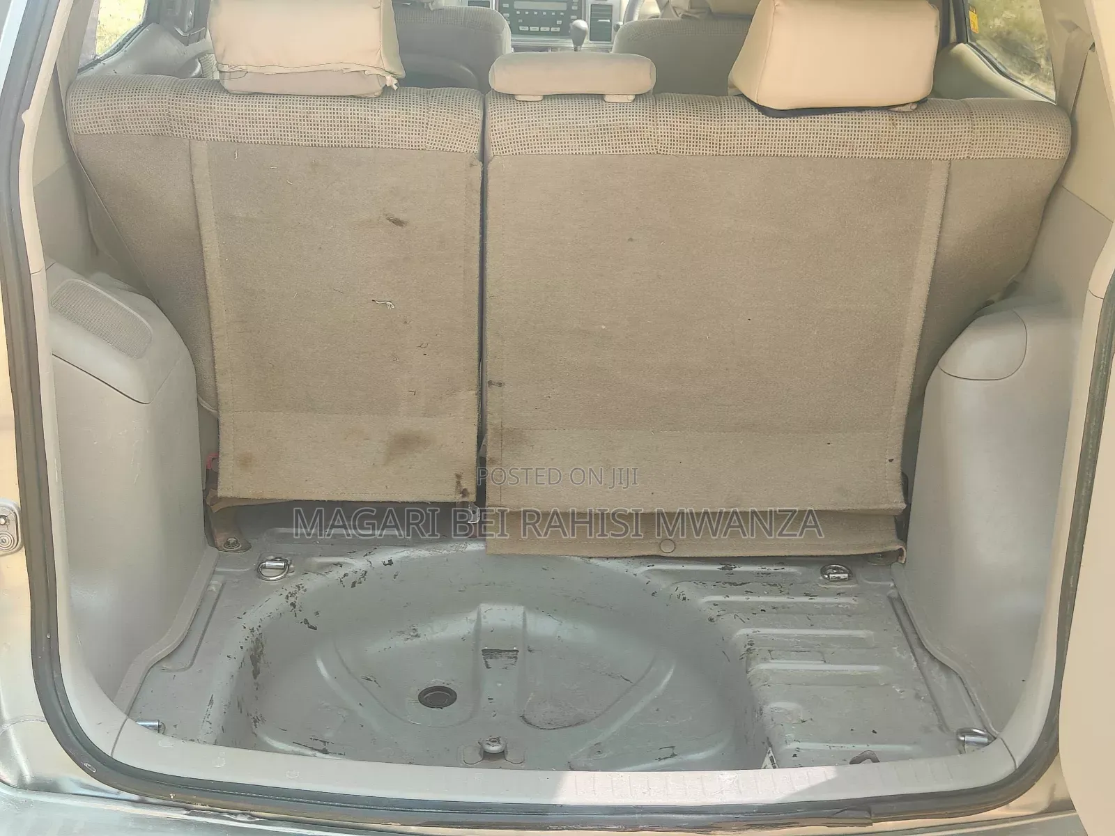 Toyota Raum 2004 Silver