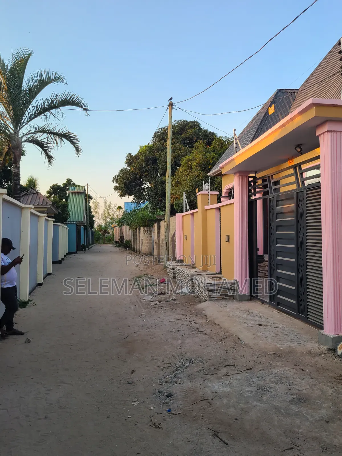 Furnished 3bdrm House in Biriani Real Estate, Chamazi for sale