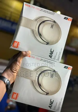 JBL Tour One J32 Headphone
