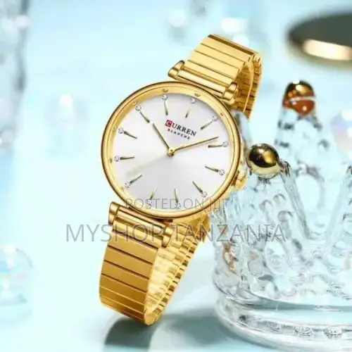 Curren 9081 Women's Watch Featuring Stainless Steel Stretch Bracelet