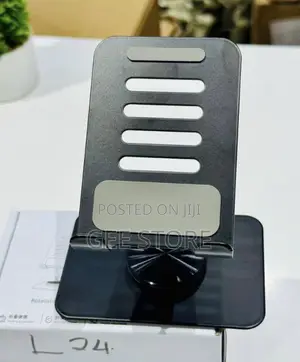 L24 Phone Stand