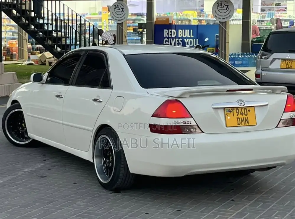 Toyota Mark II 2.0 AWD 2000 White