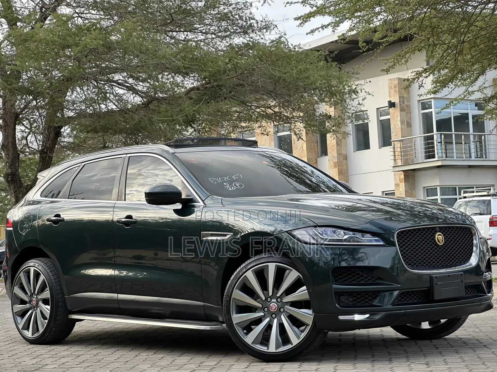 Jaguar F-Pace 2019 Green