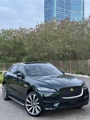 Jaguar F-Pace 2019 Green