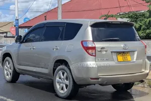 Toyota Vanguard 2008