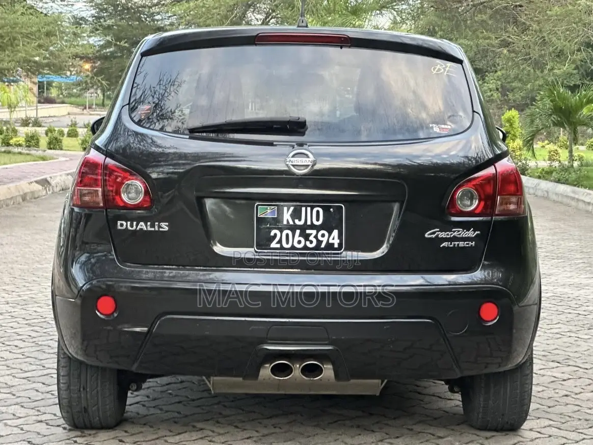 Nissan Dualis 2010 Black