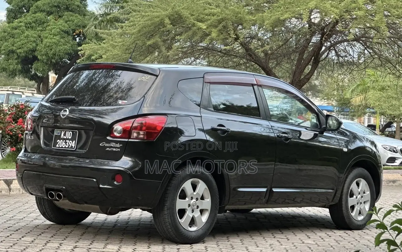 Nissan Dualis 2010 Black