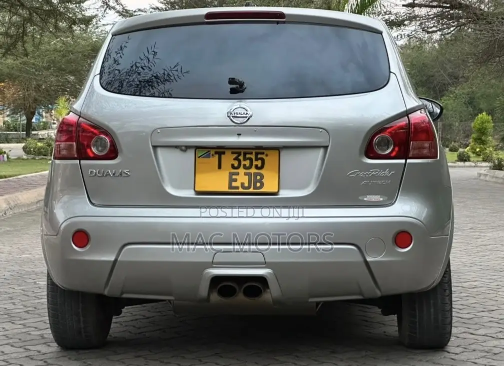 Nissan Dualis 2010 Silver