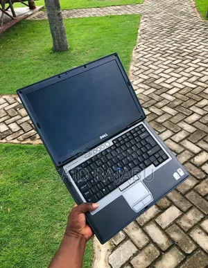 Laptop Dell Latitude E6400 3GB Intel HDD 160GB
