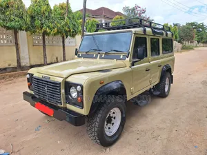 Land Rover Defender 2004 Beige