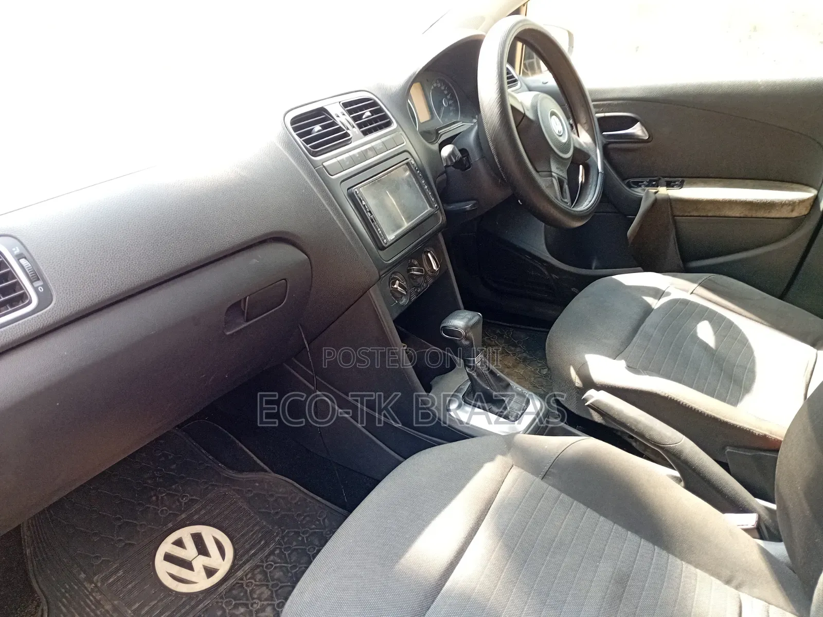 Volkswagen Polo 2009 Black
