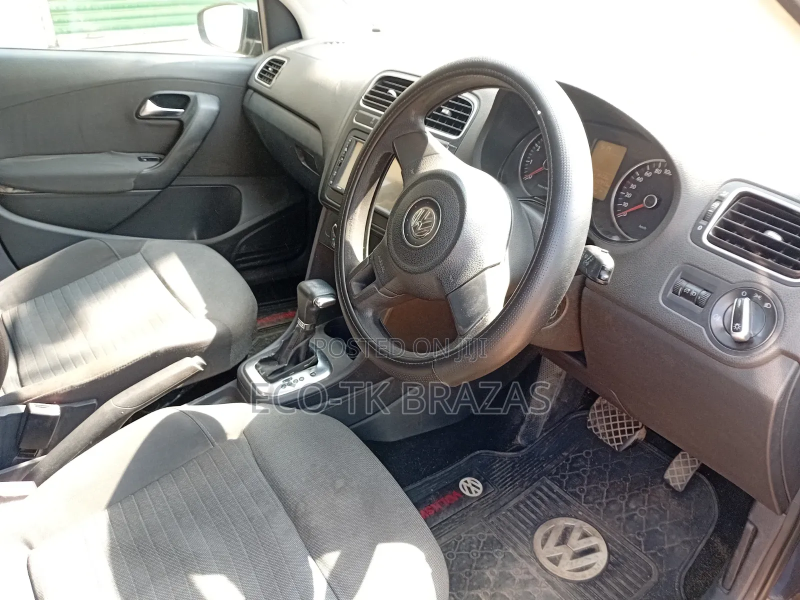 Volkswagen Polo 2009 Black