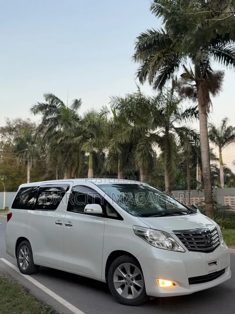 Toyota Alphard 2011 White