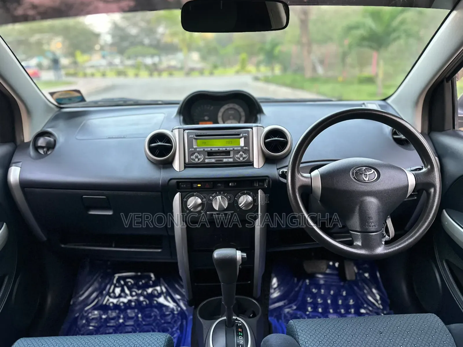 Toyota IST 2006