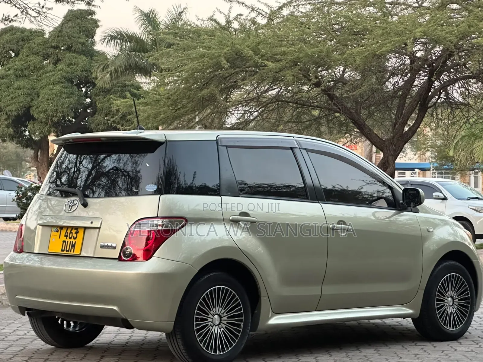 Toyota IST 2006