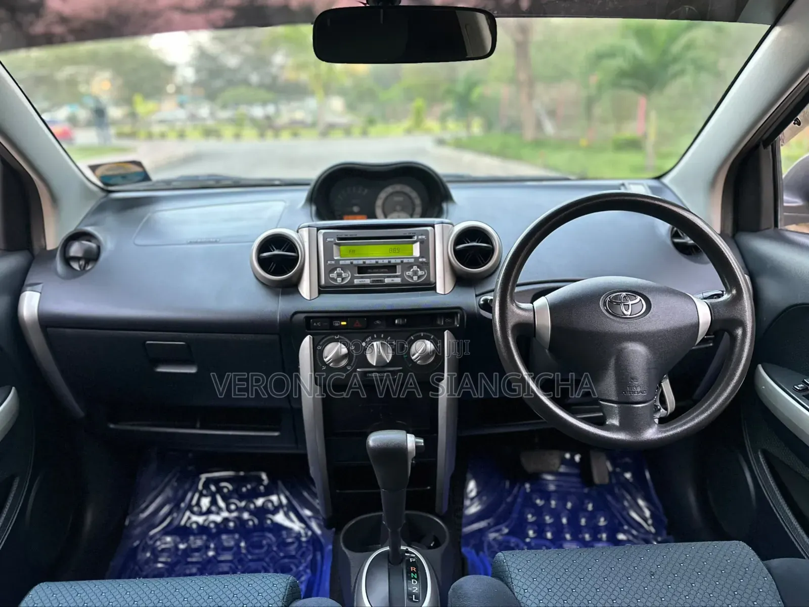 Toyota IST 2006