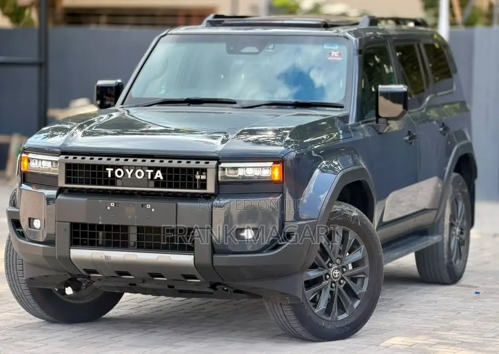 Toyota Land Cruiser Prado 2024 Gray