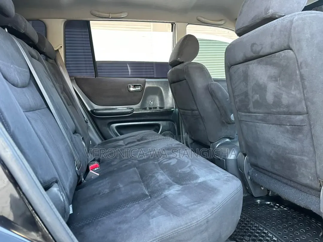Toyota Kluger 2005 Black