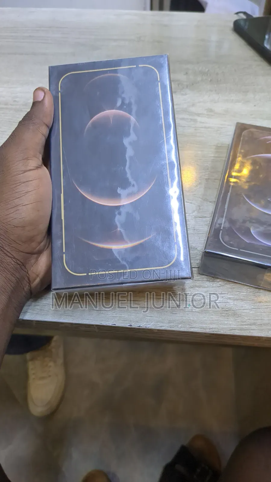 New Apple iPhone 12 Pro Max 256 GB Gold