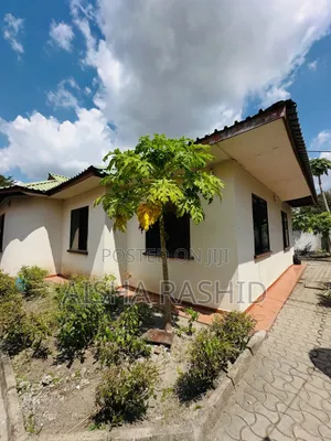 5bdrm House in Tabata for sale