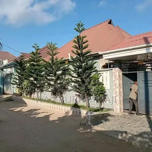 3bdrm Bungalow in Nyumba, Kinyerezi for sale
