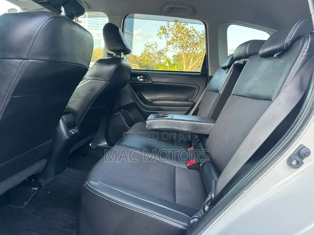 Subaru Forester 2017 White