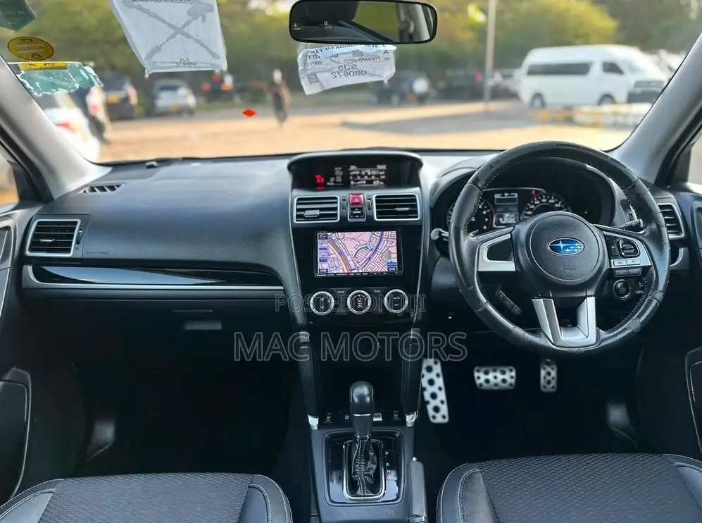 Subaru Forester 2017 White