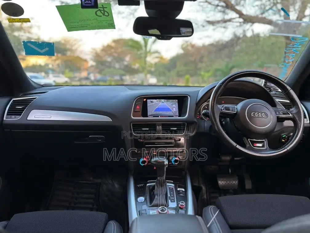 Audi Q5 2015 Black