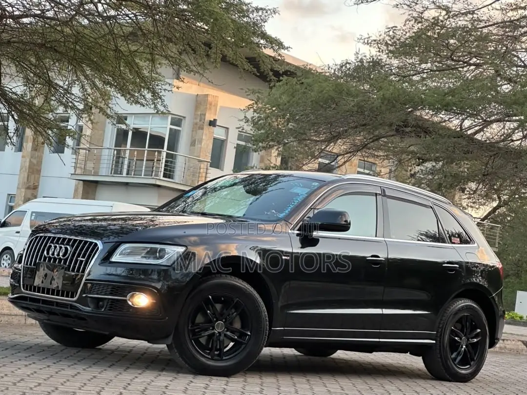 Audi Q5 2015 Black