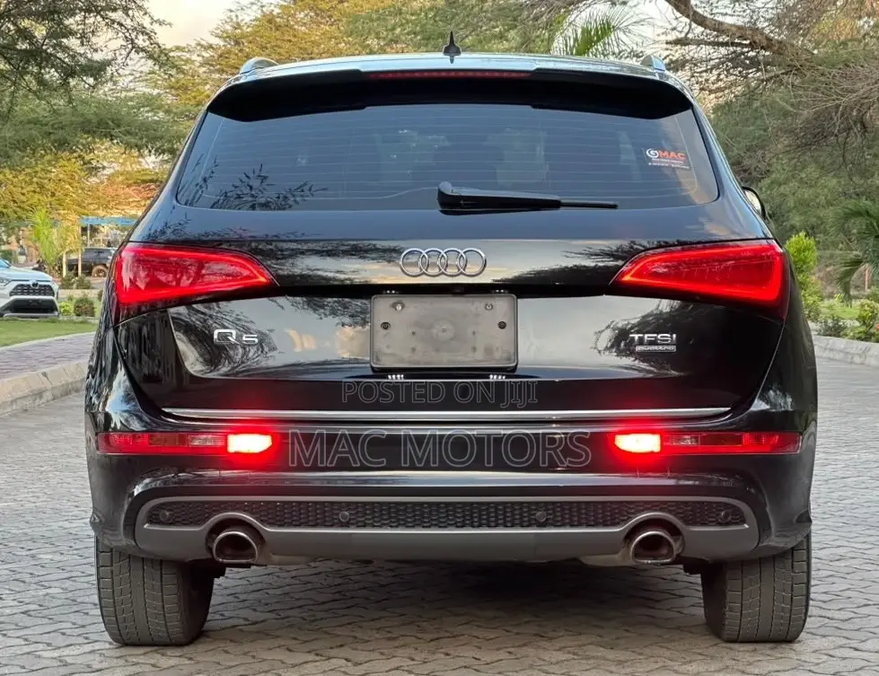 Audi Q5 2015 Black