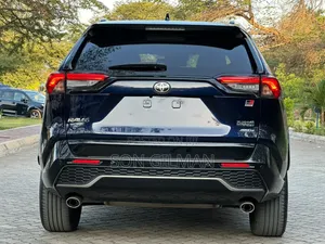 Toyota RAV4 2023 Blue