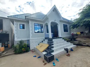 3bdrm House in Kinyerezi for sale