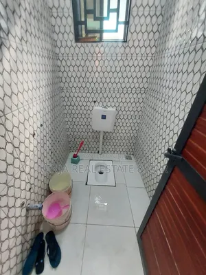 3bdrm House in Kinyerezi for sale
