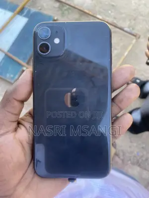 Apple iPhone 11 64 GB Black